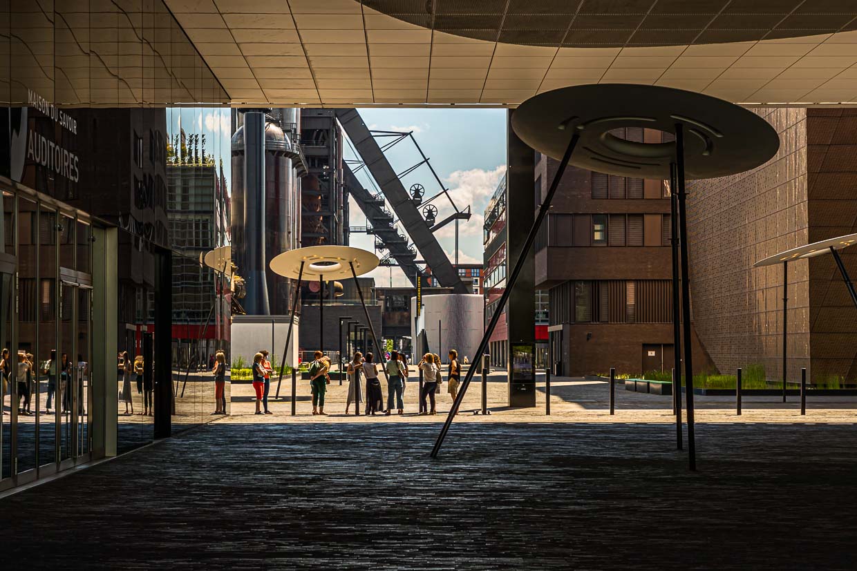 Welcome to the future! The former industrial wasteland of Esch-Belval has become a creative place of learning and the largest site of the University of Luxembourg / © Foto: Georg Berg